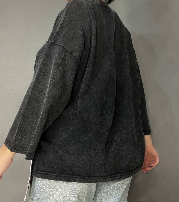 Футболка женская A-N 26029 оверсайз широкая вареная дай длинный рукав 3\4 с вышивкой впереди one siz Одесса - изображение 10