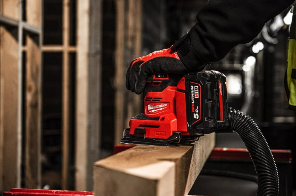 Машина шліфувальна вібраційна акумуляторна MILWAUKEE, M18 BQSS-502B (+зар.пр., 2 акум.Х5Аг, сумка) Одеса - фото 8