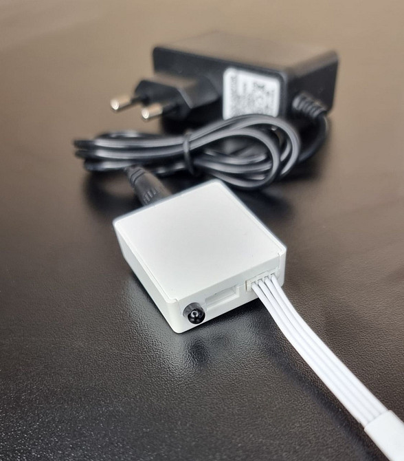 Комплект світлодіодна RGB LED стрічка з пультом керування 30 м WiFi, Bluetooth Клевань - фото 3