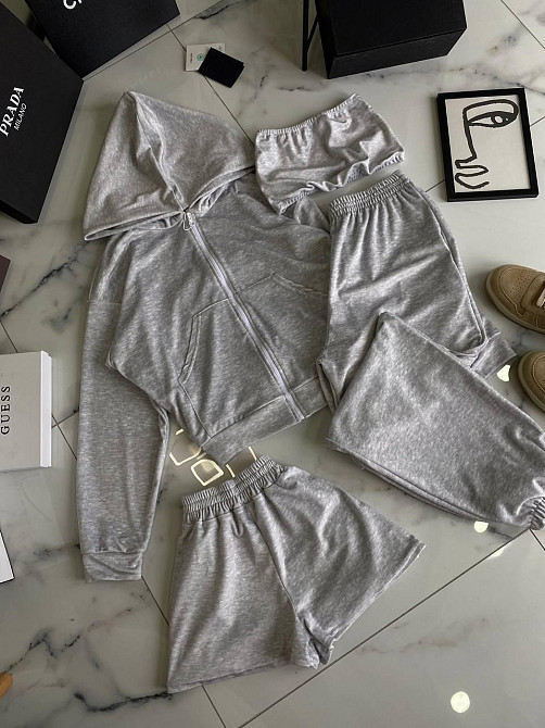 Жіночий прогулянковий костюм четверка: худі, топ, шорти та штани турецький велюр спорт Меланж Одеса - фото 1