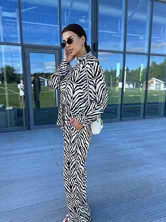 Жіночий шовковий костюм із штанами Зебра XS-S Харків