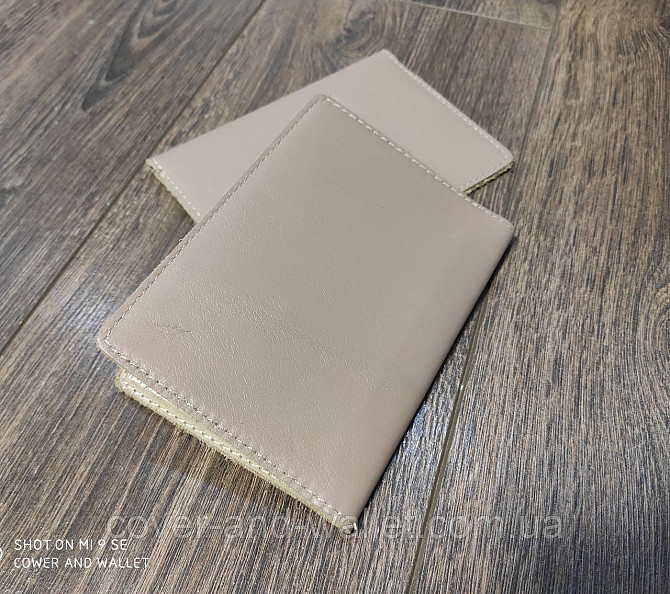 Шкіряна обкладинка на паспорт сірого кольору ST Leather Київ - фото 3