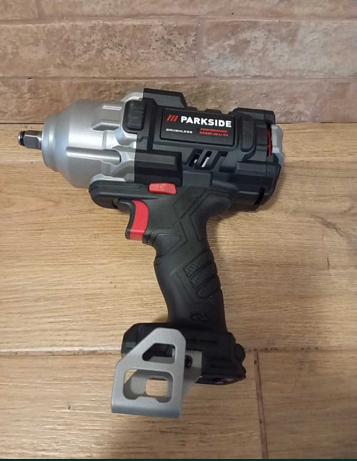 Акумуляторний ударний гайковерт Parkside PASSP 20-Li C4 20В 400Нм (безщітковий, Brushle Київ - фото 8
