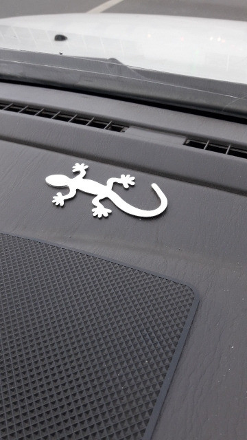 Наклейка Пластиковая Ящерица Золото Киев - изображение 6