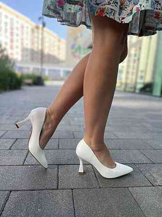 Loretta Туфлі жіночі LORETTA білі екошкіра каблук 8 см розміри 37-40 (B10-2) Коломия