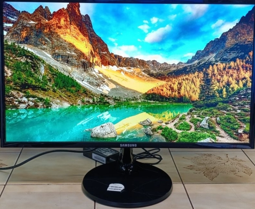 Монитор Samsung 24