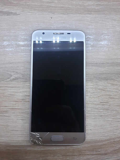 Б/У Смартфон SAMSUNG SM-G570F Galaxy J5 Prime Gold Днепр - изображение 3