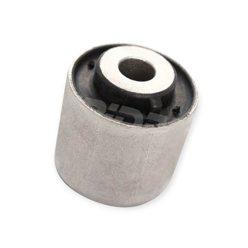 Сайлентблок заднего Мерседес Бенс A-class (W176), B-class (W246) (11-18) верхний рычага Мукачево - изображение 1