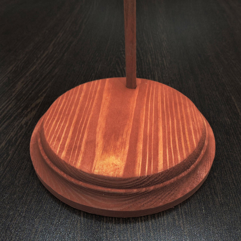 Подставка для кукол 