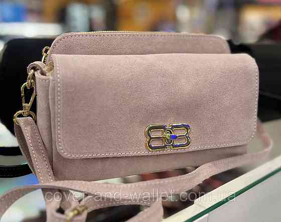 Красива пудрова сумка крос-боді з натуральної замші Virginia Conti Київ