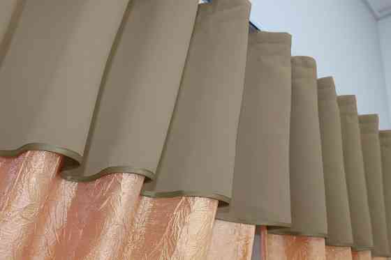 Кухонные шторы VR-Textil № 073к с ламбрекеном и подхватами персиковый с какао 270х170 см (52-0150) Киев