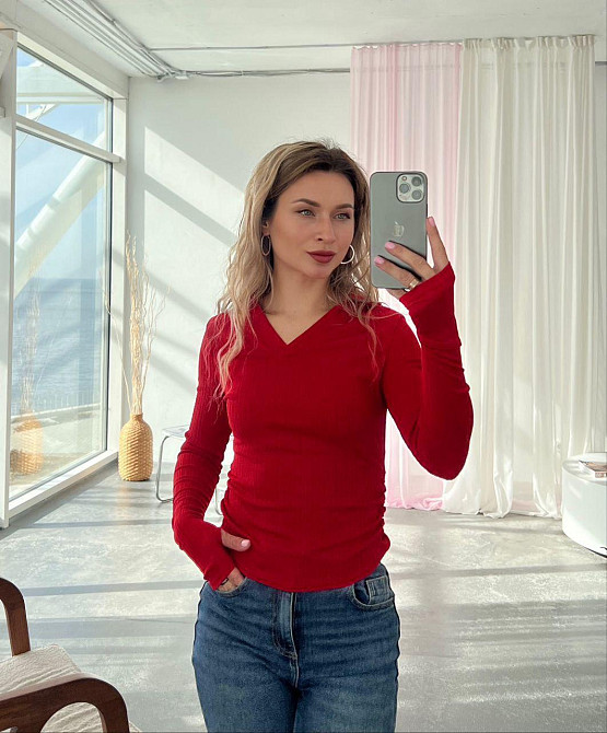 Жіночий стильний лонгслів "поло" з коміром Червоний, 42/44 Одеса - фото 2