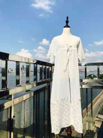 Пляжний халат середньої довжини жіночий з мереживом 44 молочний Київ