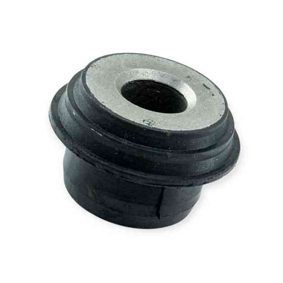 Сайлентблок рычага ГАЗ 2217 Cоболь нижний Мукачево