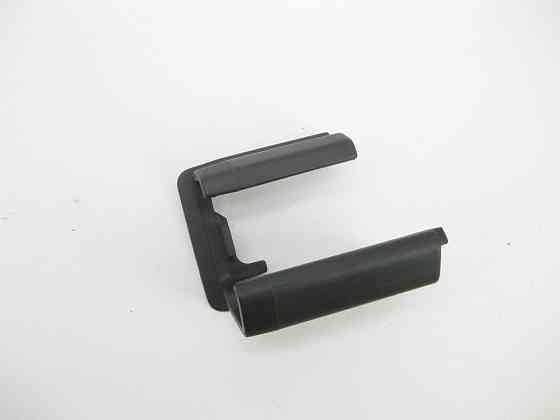 VAG  4M0881347A Накладка санки переднього сидіння Одеса