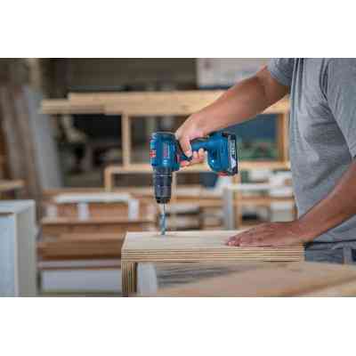 Шуруповерт Bosch GSB 185-LI, 2х2.0 Ah, ЗП GAL 18V-20, кейс (0.601.9K3.100) Вінниця