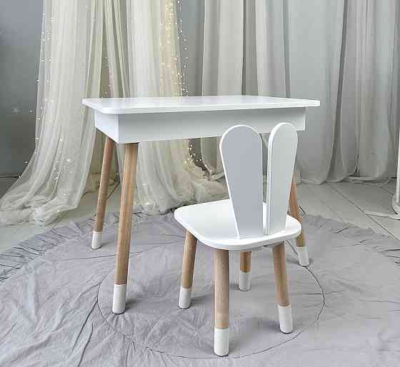 Дитячий столик з відкидним верхом 54х60х45 і стільчик зайчик 26х26х24, стіл та стілець для дітей до 7 років, білий Київ