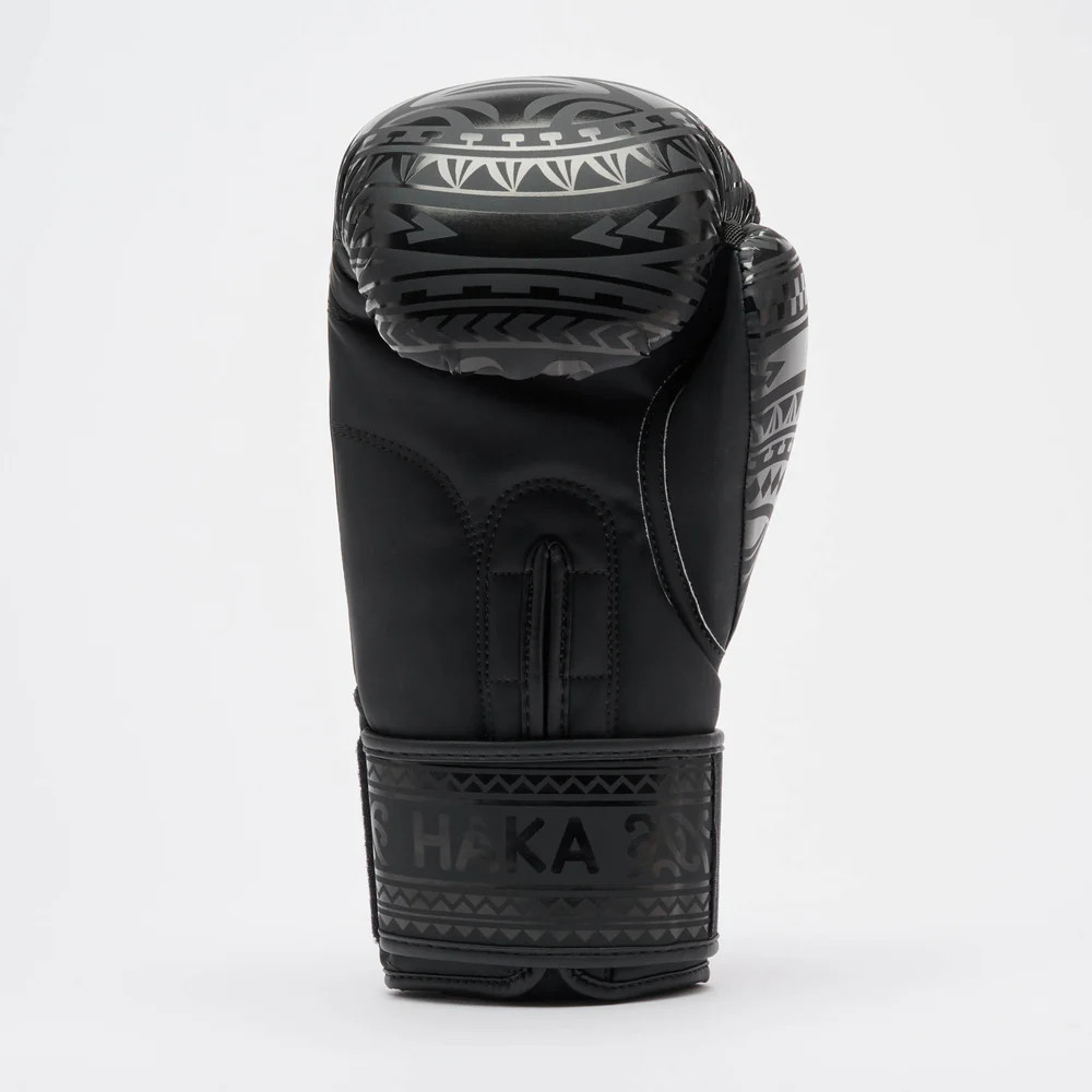 Боксерські рукавиці Leone GN329 HAKA Black 14 унцій Кам'янське - фото 3