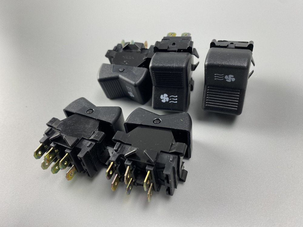 Перемикач (клавіша) вентилятора отопітеля МТЗ Мукачево - фото 9