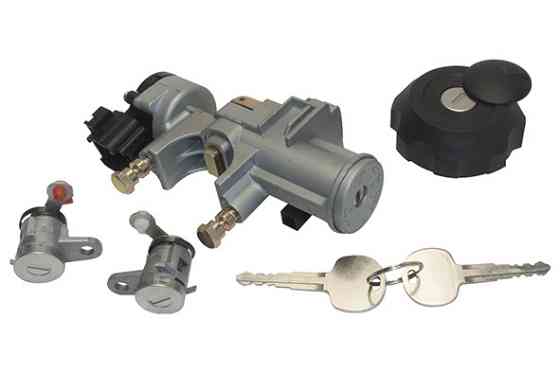 Замок зажигания +2 личинки +пробка бака GP Isuzu NLR 700P (YS222046) Киев