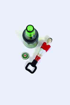 Открывалка для бутылок Foosball, красная Ровно