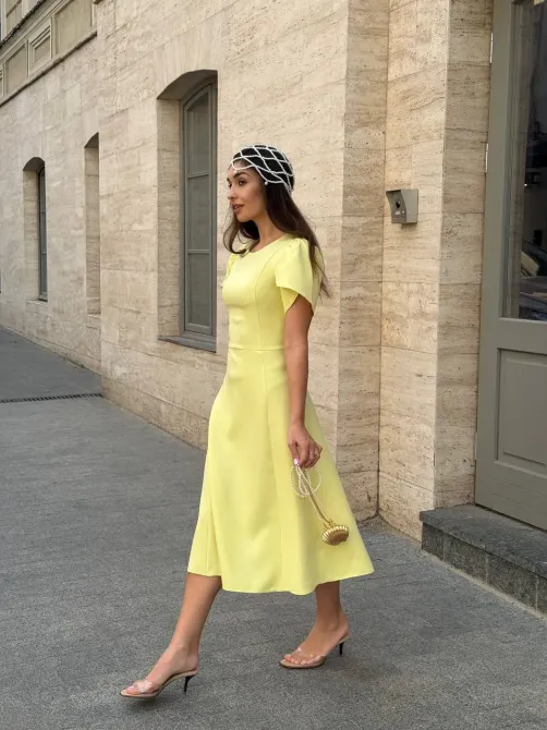Стильне жіноче плаття з відрізною талією та спідницею сонце-кльош. Одеса - фото 2