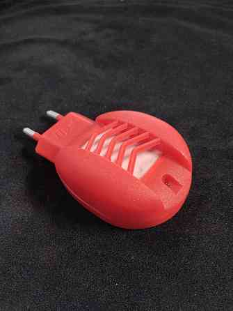 Фумігатор електричний "Таблетка" для пластин від комарів - ефективний захист від комах у приміщенні. Харків