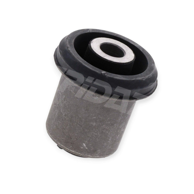 Сайлентблок переднего Митсубиси Pajero III-IV нижний рычага Мукачево - изображение 1