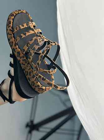 Olli Босоніжки жіночі леопардові літні замшеві OLLI Л-7/1-21113 з відкритим носком / Модні босо Коломыя