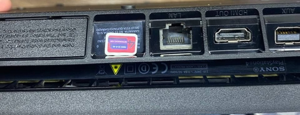 Приставка Playstation 4 SLIM на 500 гб Київ - фото 1