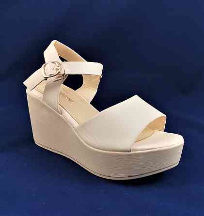 Жіночі Сандалії Босоніжки на Танкетці Платформа Бежеві Літні (розміри: 39) — 16 Дніпро
