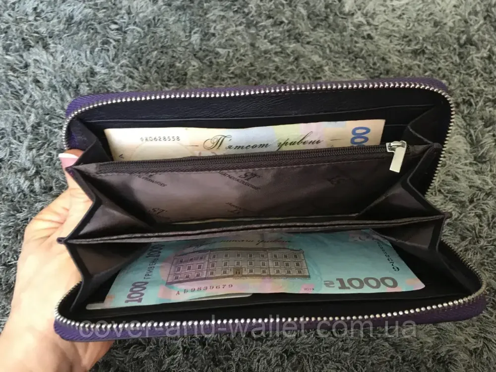 Женский фиолетовый кожаный кошелек на молнии с ремешком ST Киев - изображение 6