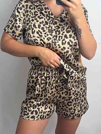 Піжама жіноча з сатину з шортами і сорочкою Золото XL-2XL Харків