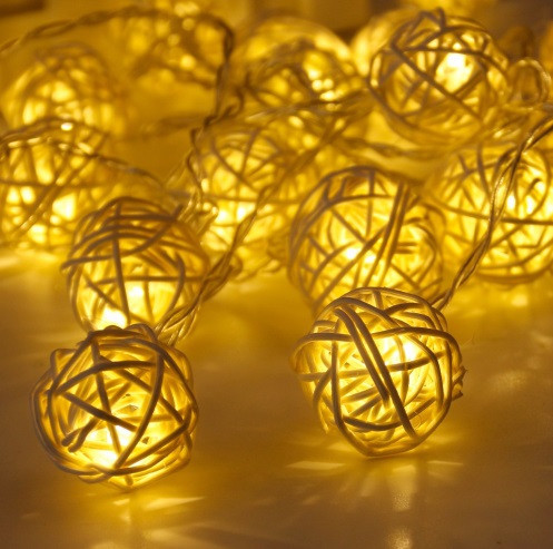 Гирлянда клубочки 2,5м 10 Led желто-белый Киев - изображение 1