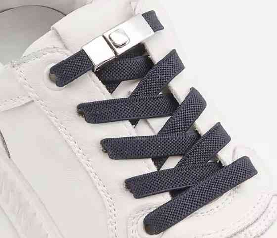 Еластичні шнурки без зав'язок з металевими застібками Смела