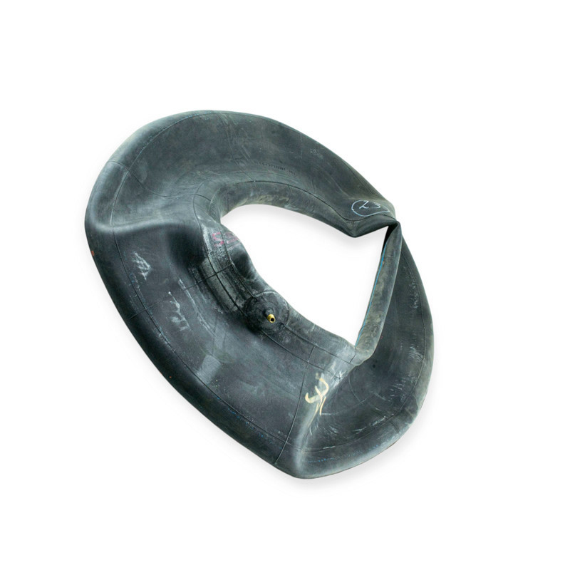 Камера R-16 (225) ЗІЛ-Бичок шини Мукачево - фото 1