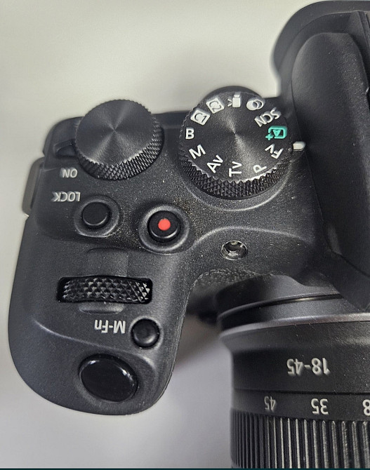 Фотоаппарат Canon R10 с Обьективом 18-45 mm. Киев - изображение 6