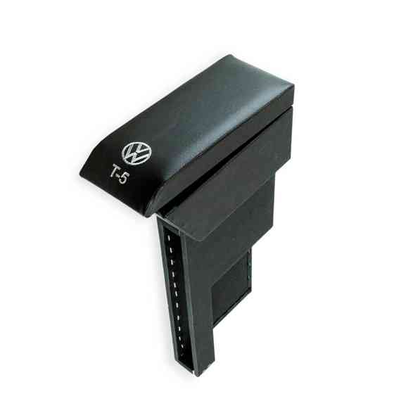 Подлокотник vw t5 1+2 черный с вышивкой (кожзам) Мукачево