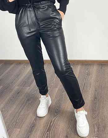 Теплі штани з екошкіри на хутрі "Richy" оптом | Норма Чорний, 42 Київ