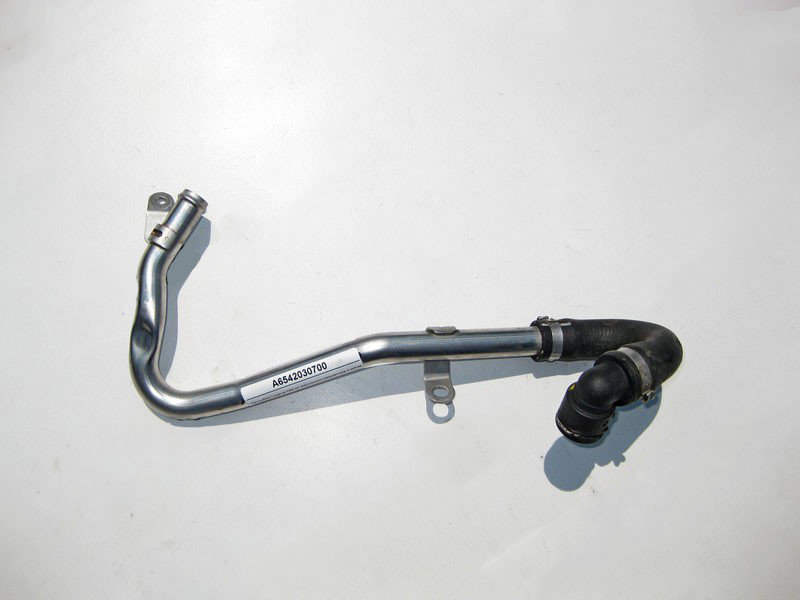 Mercedes-Benz  A6542030700 Патрубок подача ОЖ від масляного радіатора до інтеркулера E-Class W213 S213 C238 S-Class W222 Одеса - фото 1