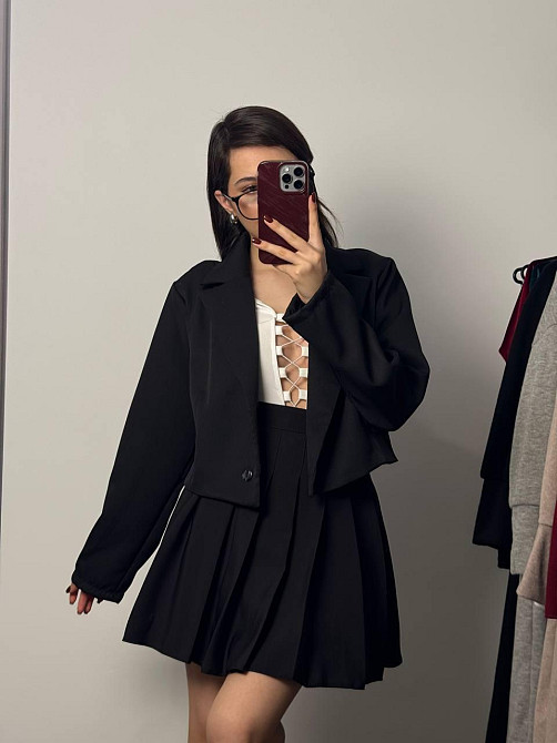 Жіночий базовий укорочений піджак із підкладкою та плічками турецька костюмка 46/48 Одеса - фото 7