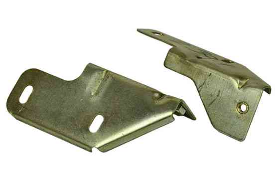 Кронштейн радіатора 2170, 2171, 2172 (к-кт 2 шт) решітки Мукачево