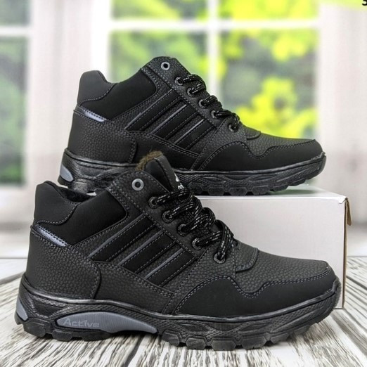 Зимові високі Кросівки Adidas Чоловічі з Мехом Чорні Адідас (розміри: 40,41,42) Відео Огляд Дніпро - фото 3