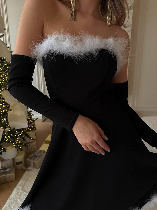 Жіноче новорічне плаття снігуроньки з відкритими плечима та рукавичками креп дайвінг + пух Чорний, 46/48 Одеса - фото 3