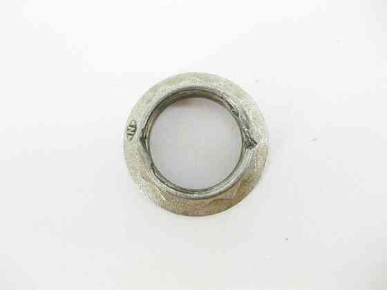 Mercedes-Benz  Гайка 12-гранна з фланцем M26 X 1,5 mm Одеса