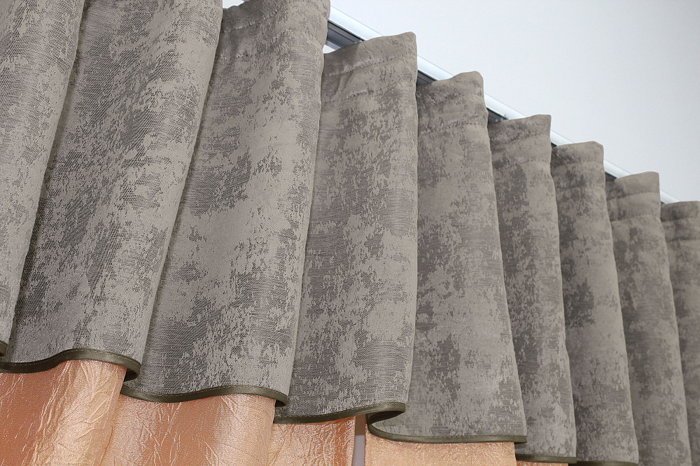 Кухонные шторы VR-Textil № 073к с ламбрекеном и подхватами персиковый с кофейно-серым 260х170 см (52-0163) Киев - изображение 5