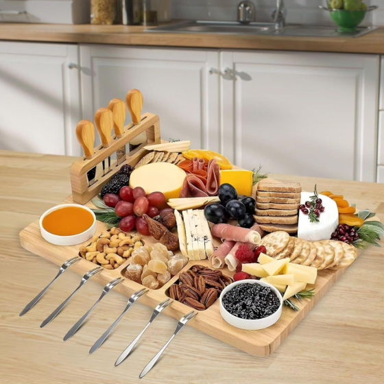 Доска деревянная,сервировочная для закусок и сыра менажница бамбуковая с набором ножей и вилок 43х33х2см Каменец-Подольский