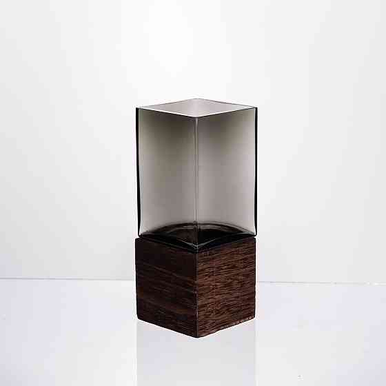 Ваза для квітів квадратна скляна 8×8×20 (см) декоративна HP-19-160-1 Київ