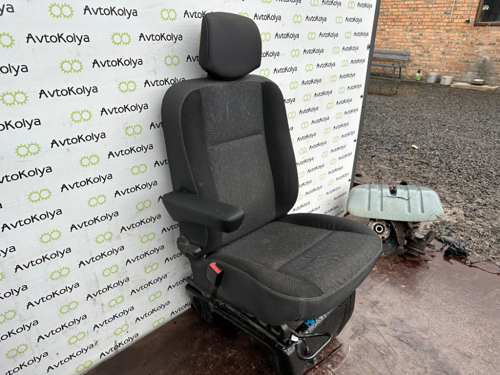 Сидіння переднє водійське Renault Master III 2010-2019 Ковель - фото 2