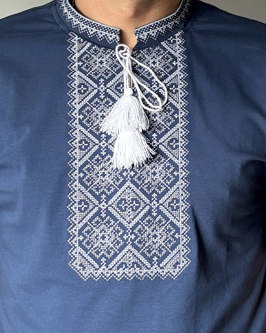 Чоловіча Футболка вишиванка синього кольору Київ - фото 2